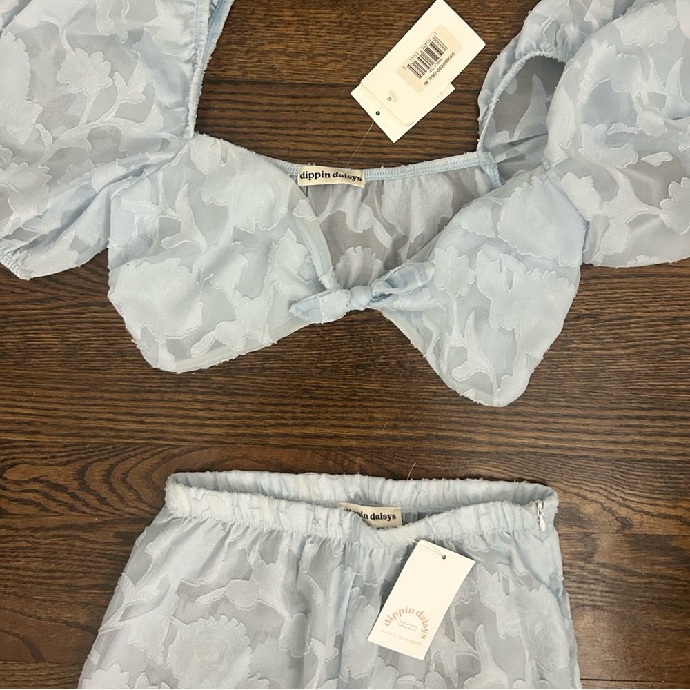 Dippin' Daisy's Light Blue Floral Set